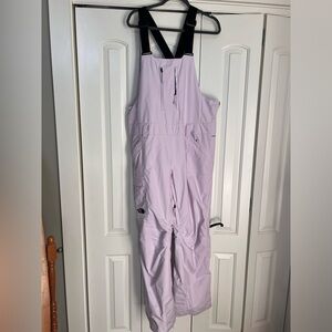 The Northface Women’s Insulated Bib size XL lavender excellent condition
